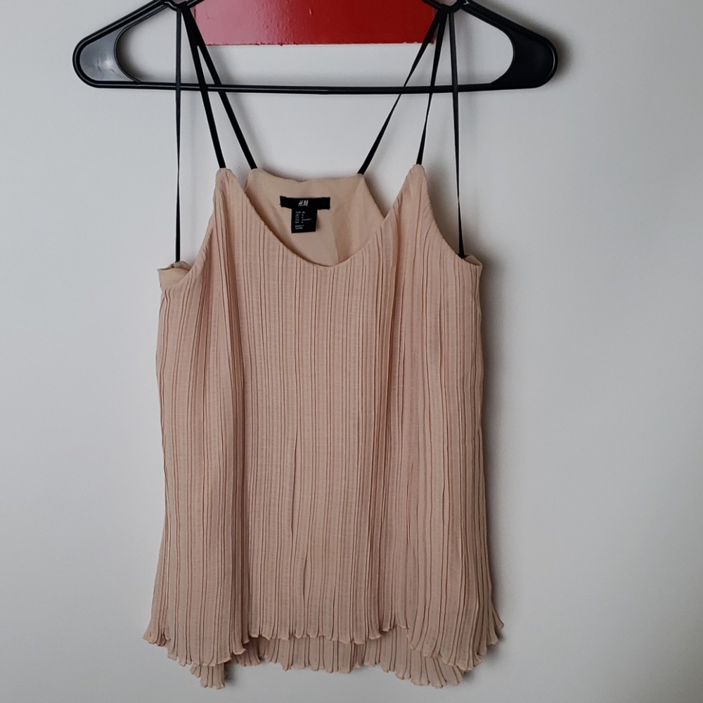Light cutesy top